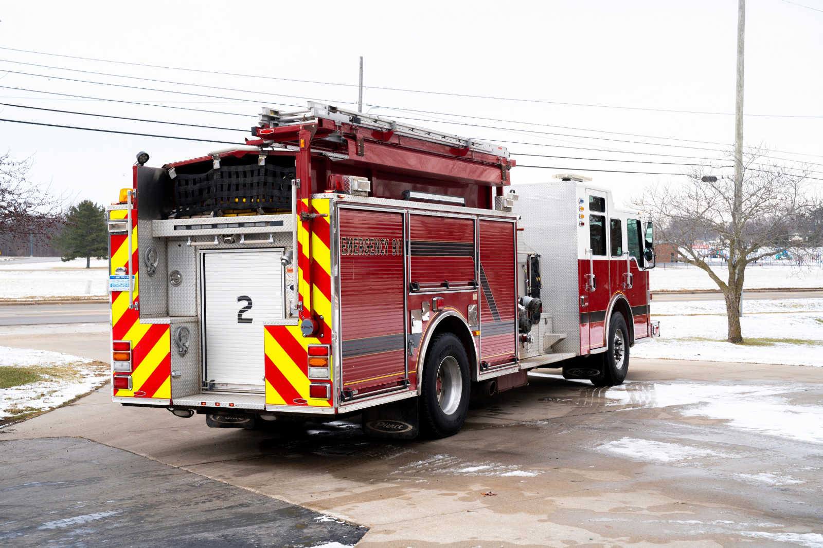 2008 Pierce Velocity Pumper - image 7