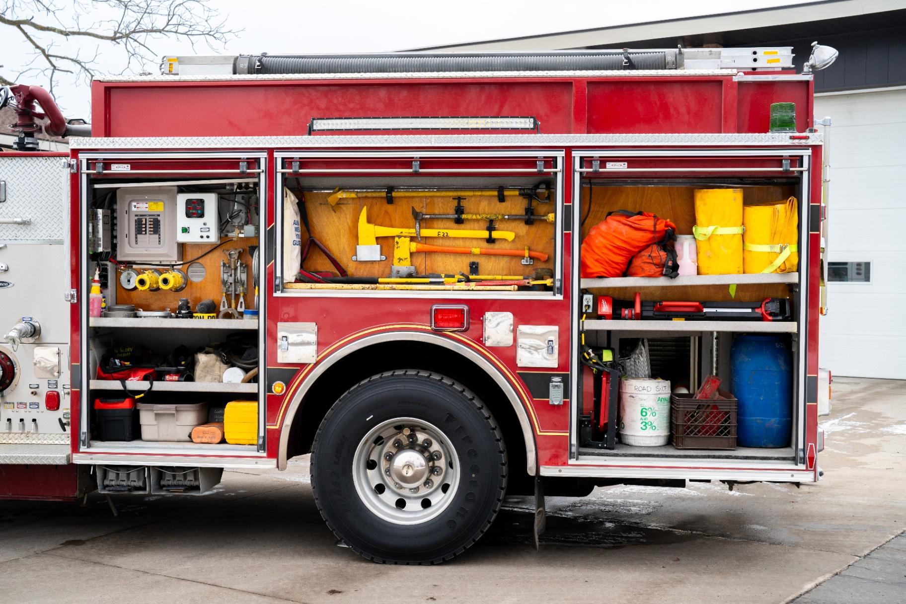 2009 Pierce Velocity Pumper - image 16