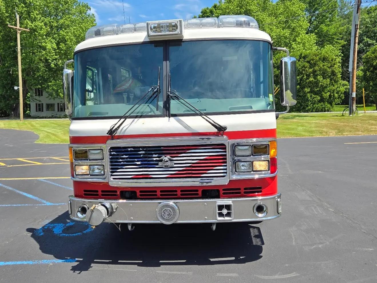 2005 American LaFrance Eagle Pumper Tanker - image 3