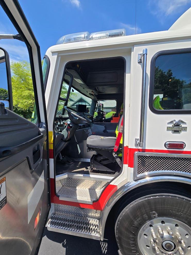 2005 American LaFrance Eagle Pumper Tanker - image 22