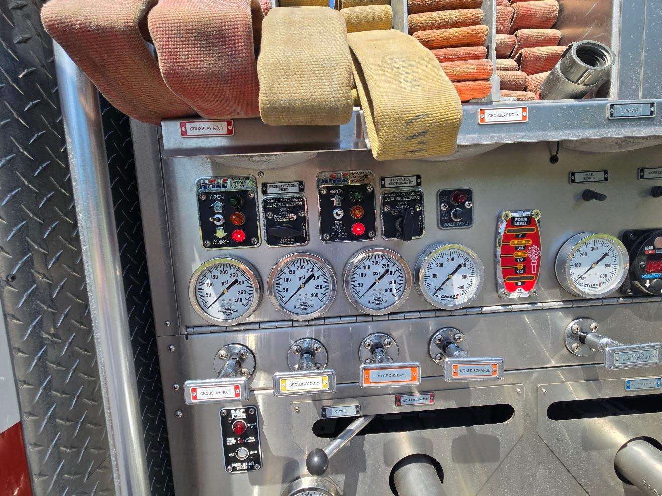 2005 American LaFrance Eagle Pumper Tanker - image 32