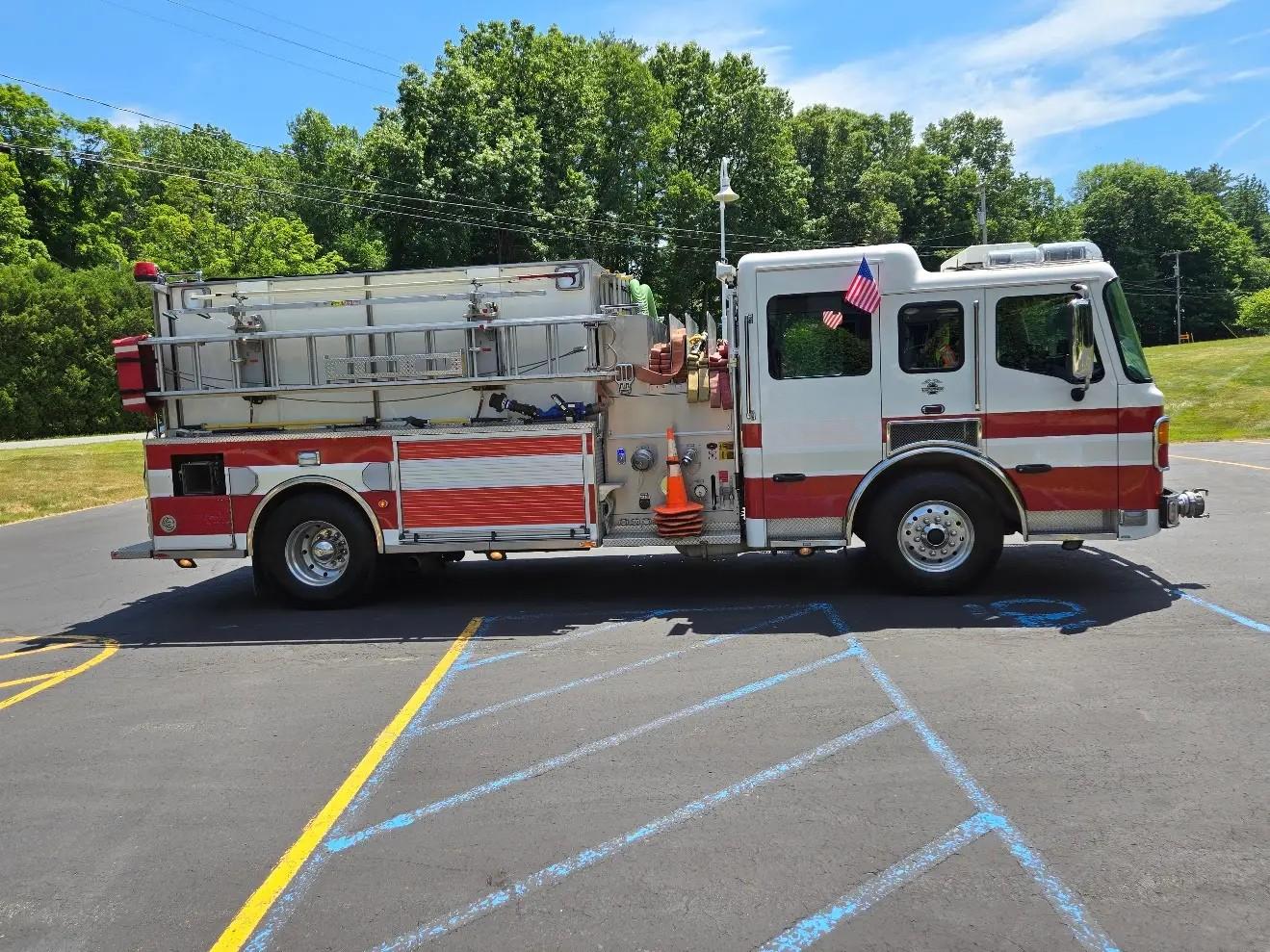 2005 American LaFrance Eagle Pumper Tanker - image 4