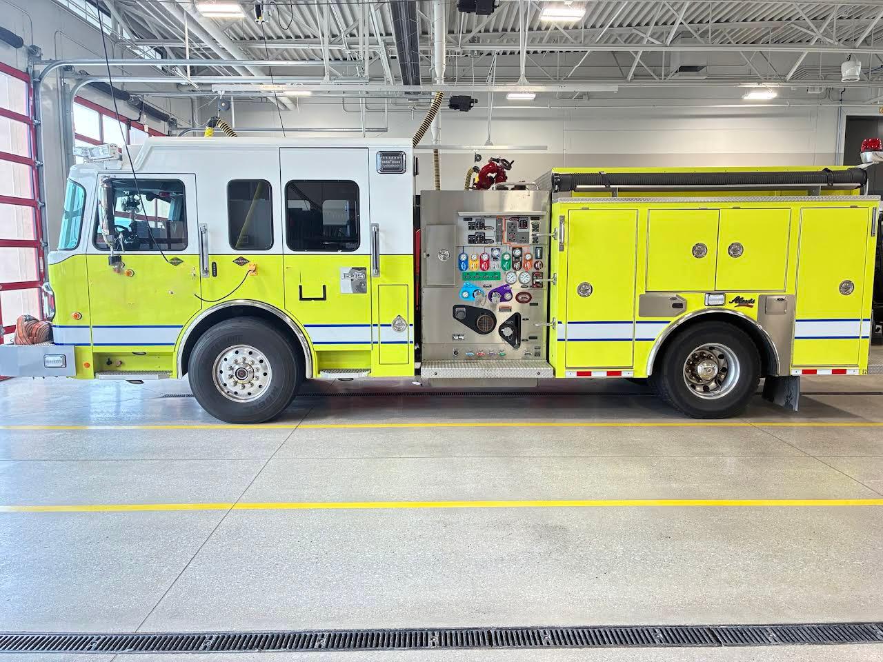 2013 Alexis Spartan Pumper - image 1