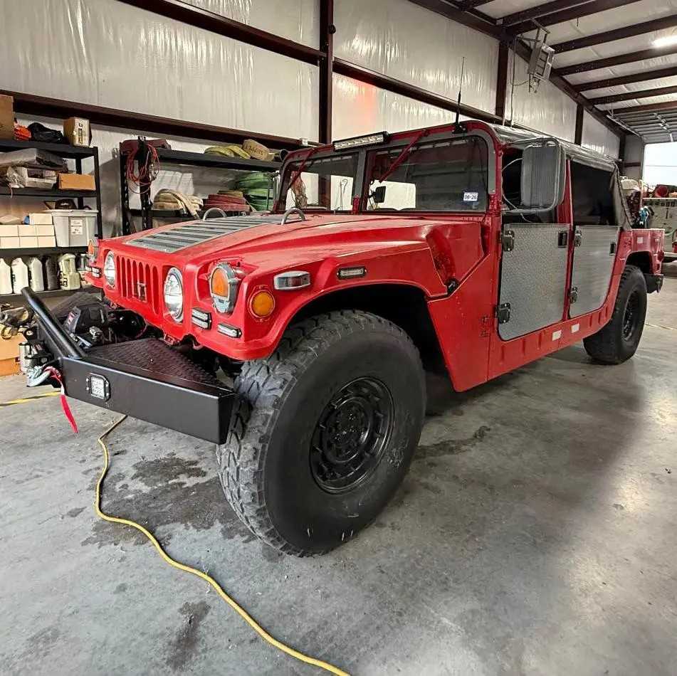 2006 AM General HMMWV Brush Truck
