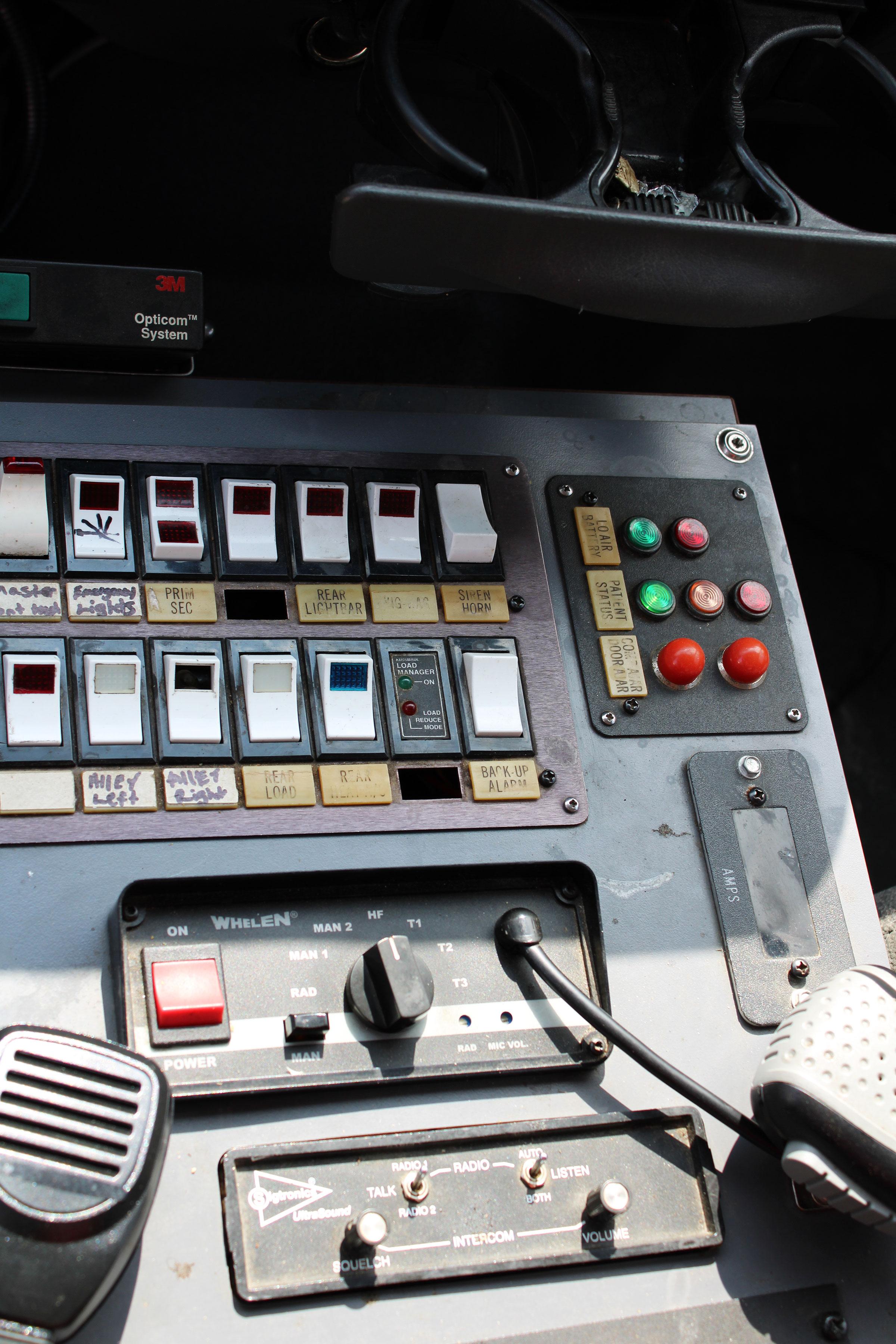 2005 Taylor Made Ford Light Rescue - image 24