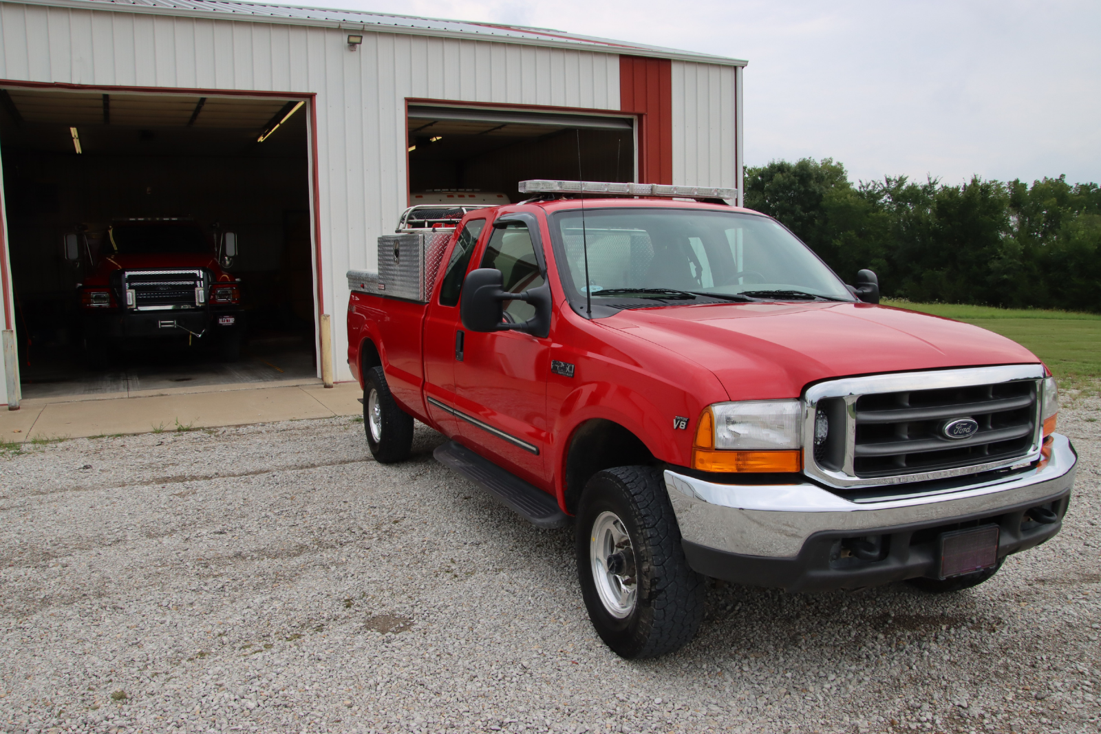 2000 Ford F250 4x4 Brush Truck - image 10