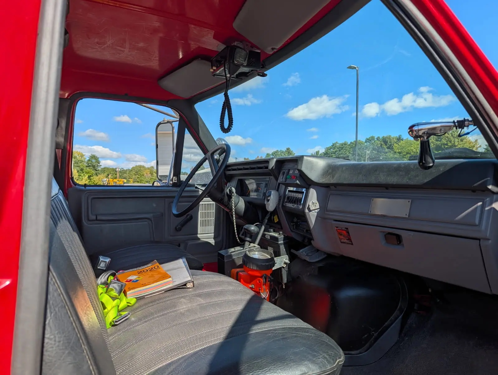 1997 4 Guys Ford Tanker - image 7