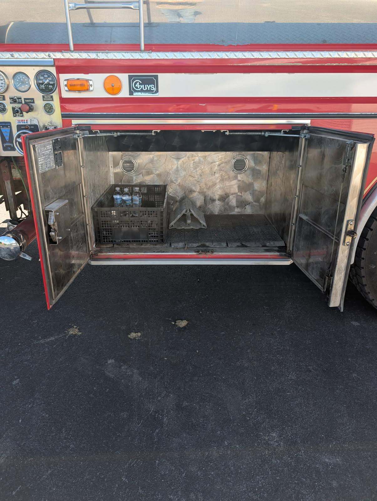 1997 4 Guys Ford Tanker - image 12