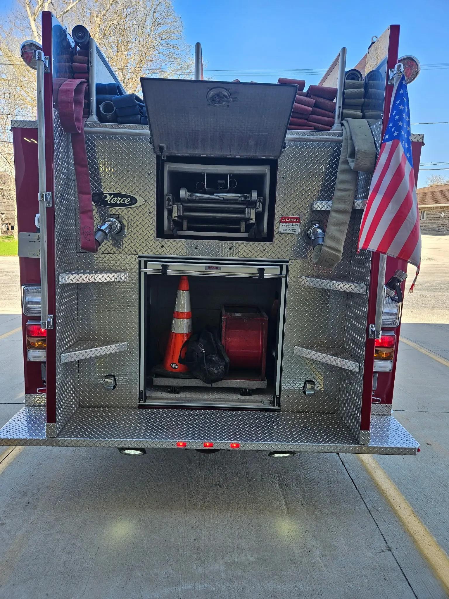 2003 Pierce Freightliner FL70 - image 7