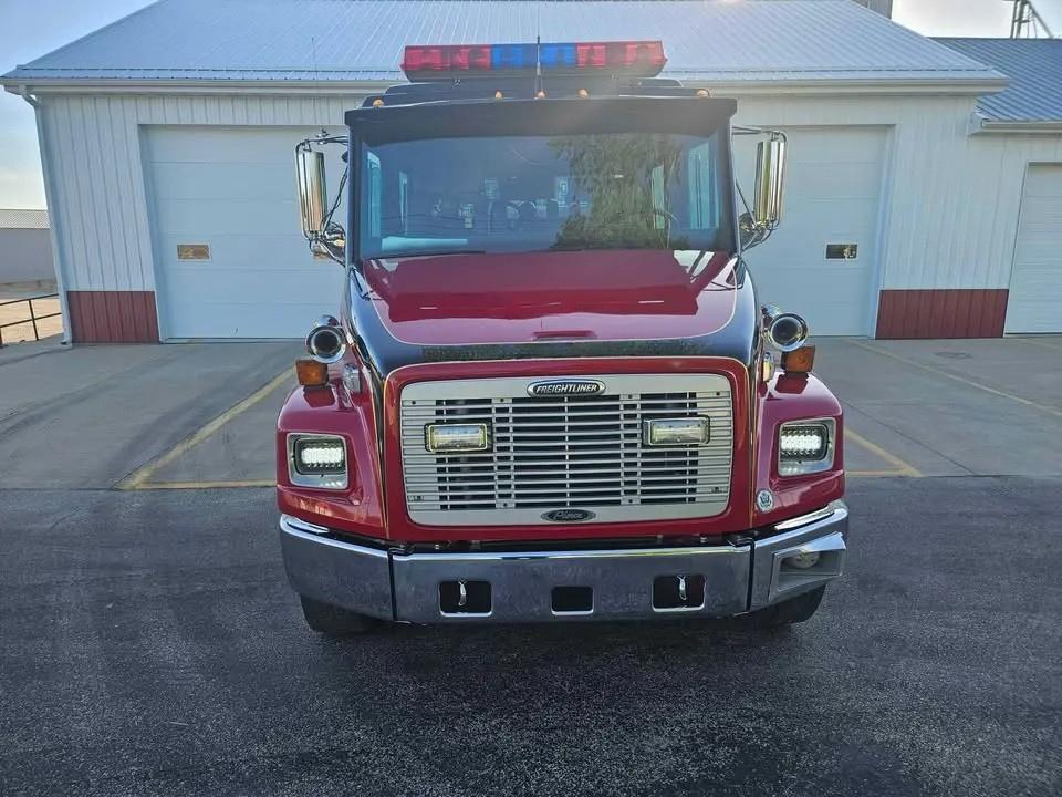 2003 Pierce Freightliner FL70 - image 3