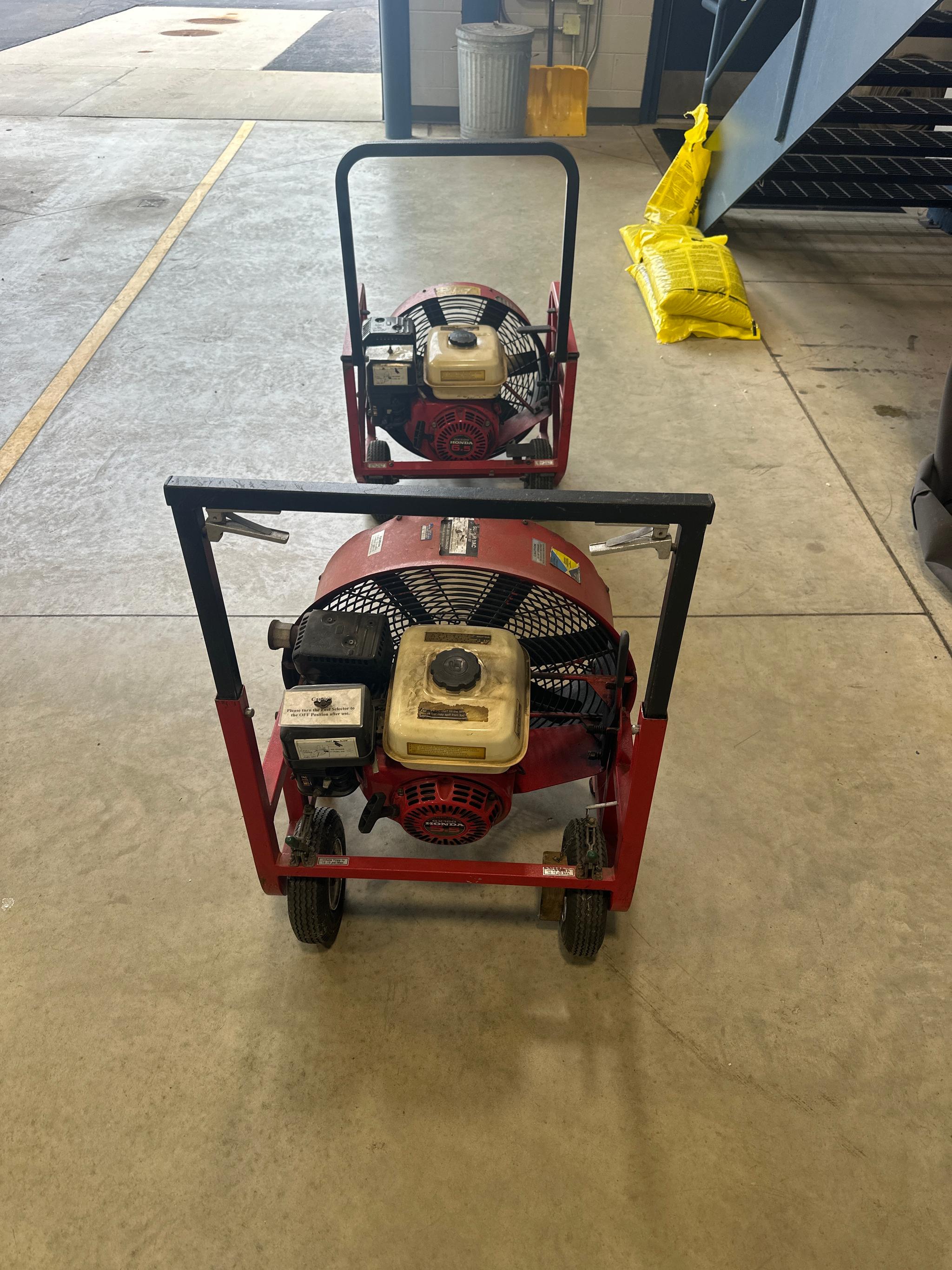 Super Vac gas powered fans - image 3