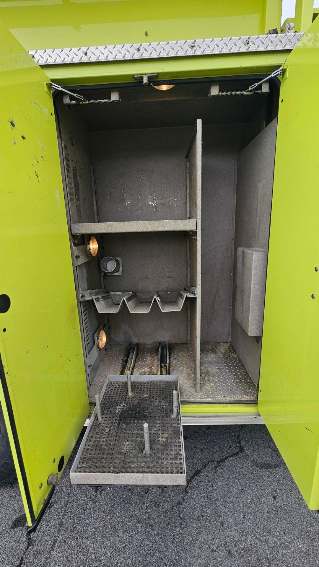 2004 Pierce Quantum Pumper - image 33