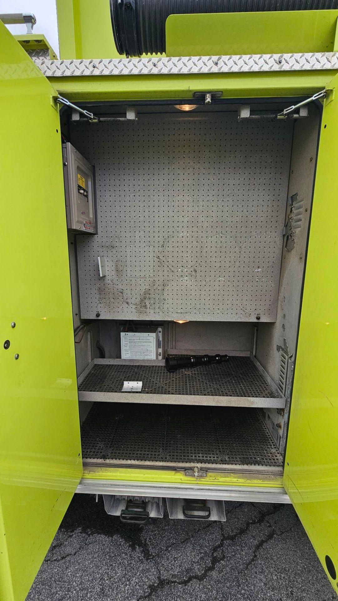 2004 Pierce Quantum Pumper - image 14