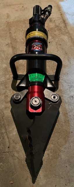 Legacy Dual-Hose TNT Rescue Tools - Yearly Serviced 3-4-2026 Will Break Up Set