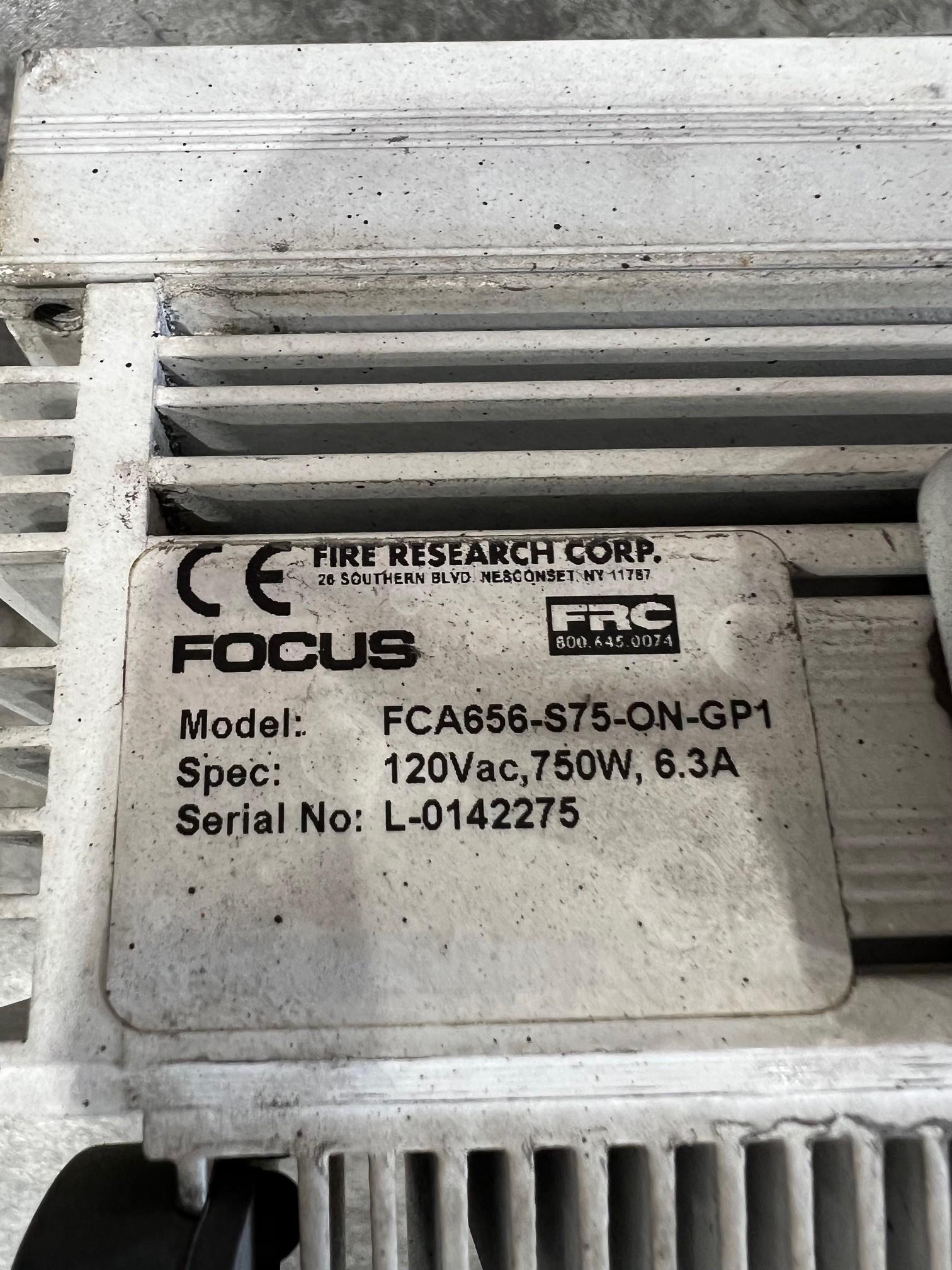 2 750w 120VAC Halogen FRC (Fire Research Corp) Flood Light - image 6