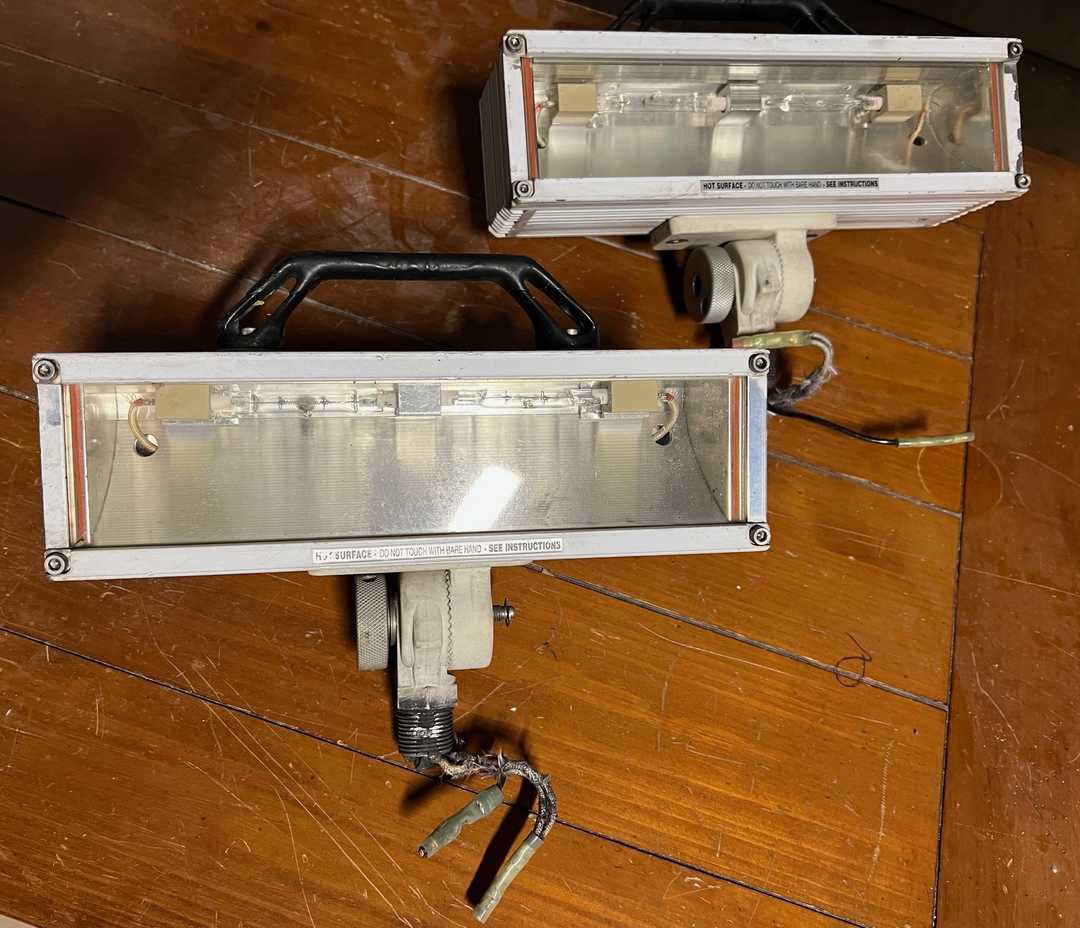 2 600W 12VDC Pole Mounted Halogen Floodlights