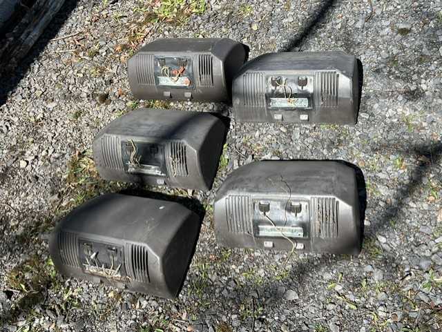 250 Watt Metal Halide/Sodium Vapor Wall Pack Lights (5) — photo 2