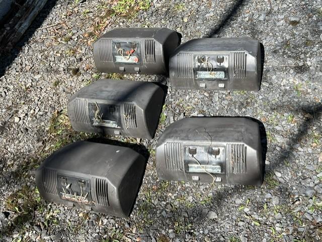 250 Watt Metal Halide/Sodium Vapor Wall Pack Lights (5) - image 2