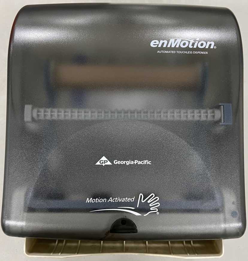 Georgia Pacific EnMotion Touchless Paper Towel Dispensers (6) — photo 2