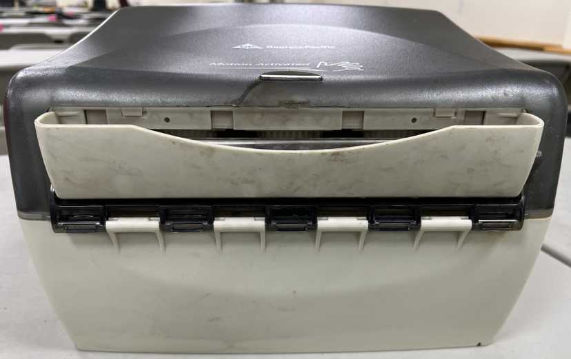 Georgia Pacific EnMotion Touchless Paper Towel Dispensers (6) — photo 5