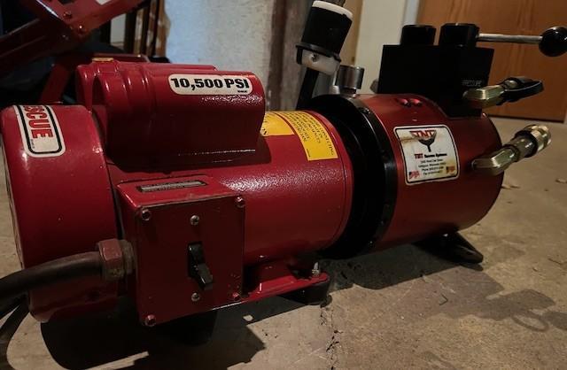 Legacy Dual-Hose TNT Rescue Tools - Yearly Serviced 3-4-2026 Will Break Up Set - image 16