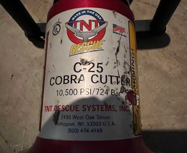 Legacy Dual-Hose TNT Rescue Tools - Yearly Serviced 3-4-2026 Will Break Up Set — photo 6