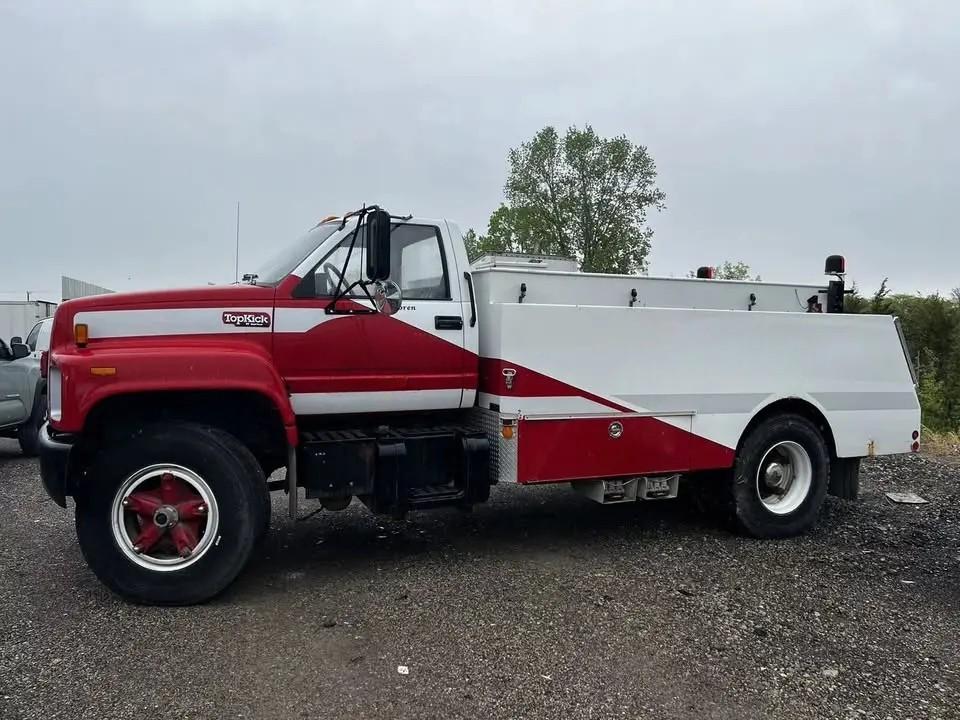 1990 GMC TopKick 1500gal Tanker