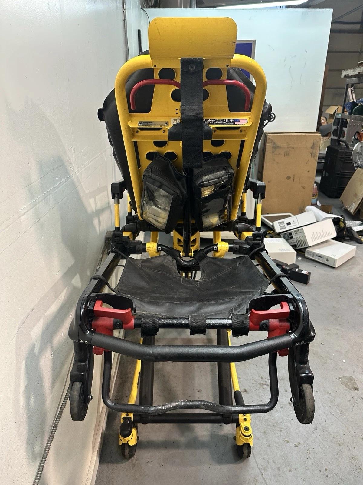 Stryker Power Pro XT 6500 700LB Ambulance Stretcher Cot Gurney - image 8