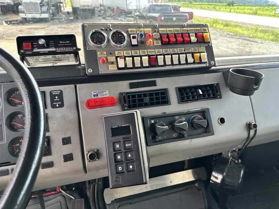1996 Amtech Freightliner Heavy Rescue - image 10