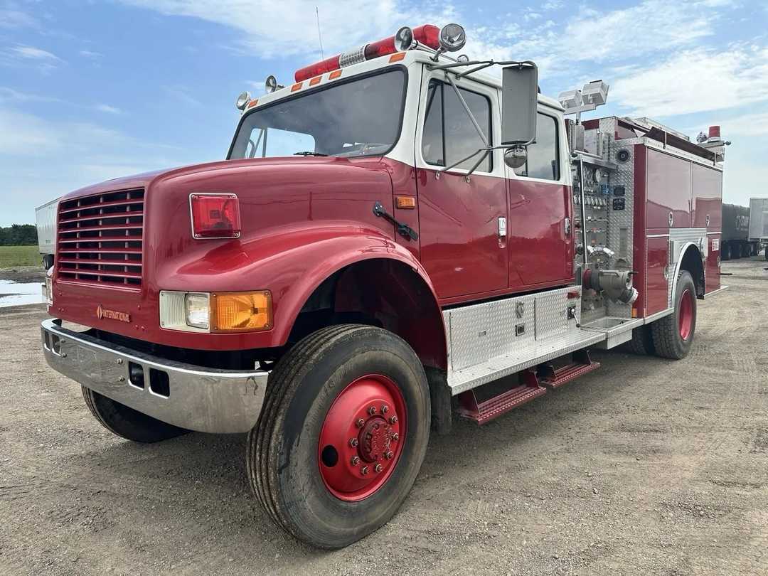 1991 International 4800 4x4 Wildland Unit
