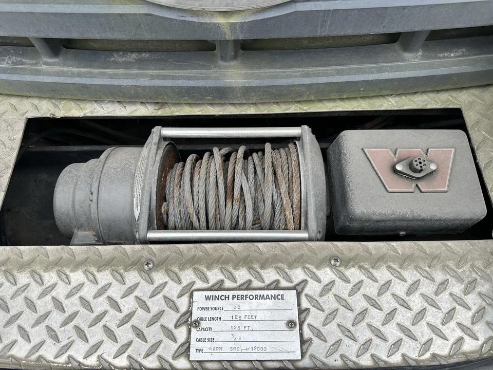 2005 Ford F-550 Light Rescue - image 14