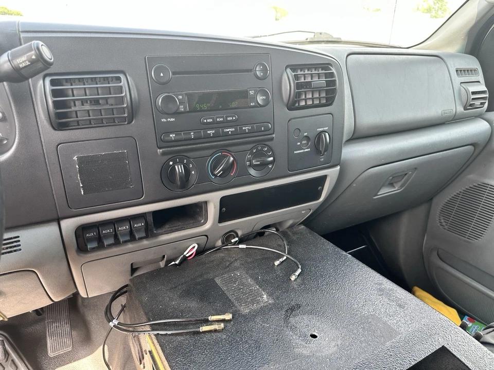 2007 MedTec Ford Type I Ambulance - image 16