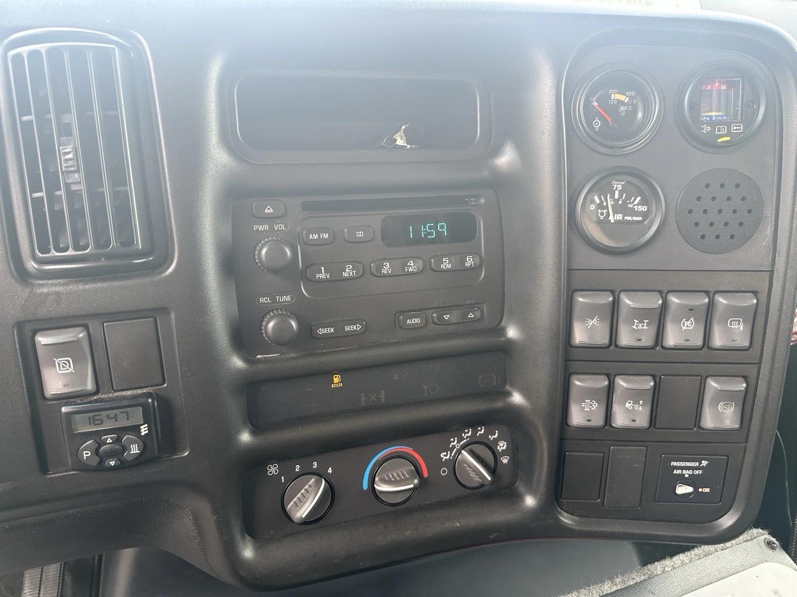 2008 Horton GMC Type III Ambulance - image 8