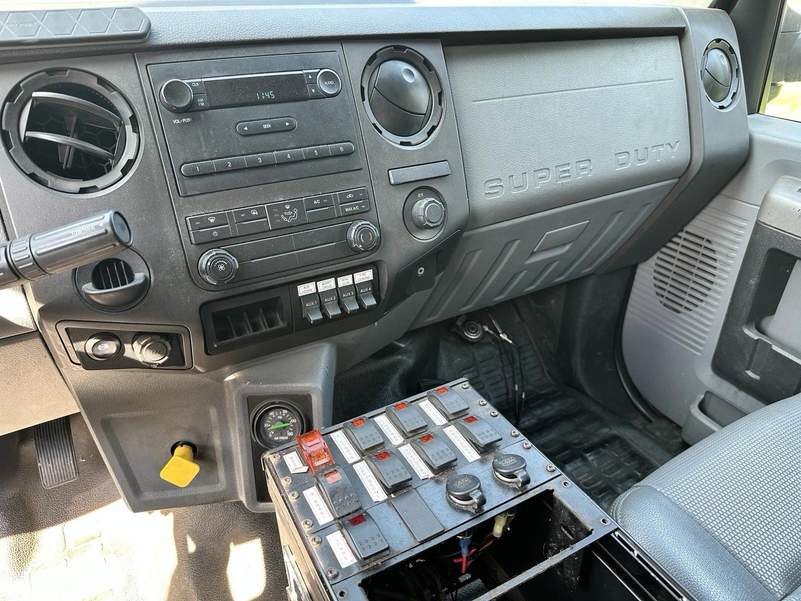2017 Pierce Ford Medium Rescue - image 10