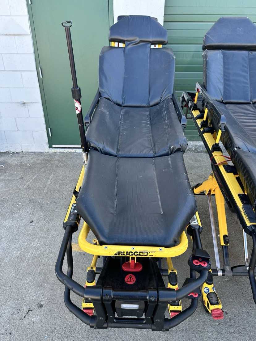 LOT OF 5X Stryker Power Pro XT 6500 Ambulance Stretcher Cot Gurney — photo 4