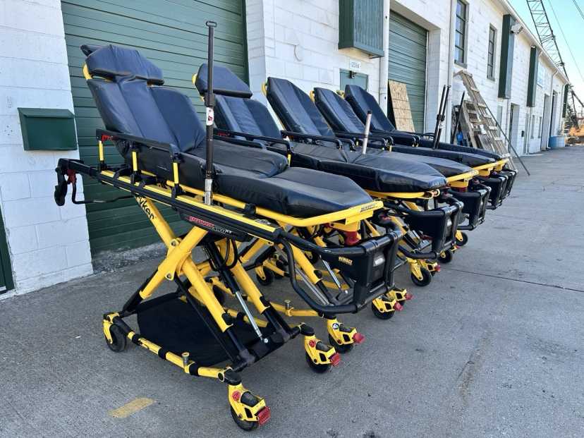 LOT OF 5X Stryker Power Pro XT 6500 Ambulance Stretcher Cot Gurney — photo 2