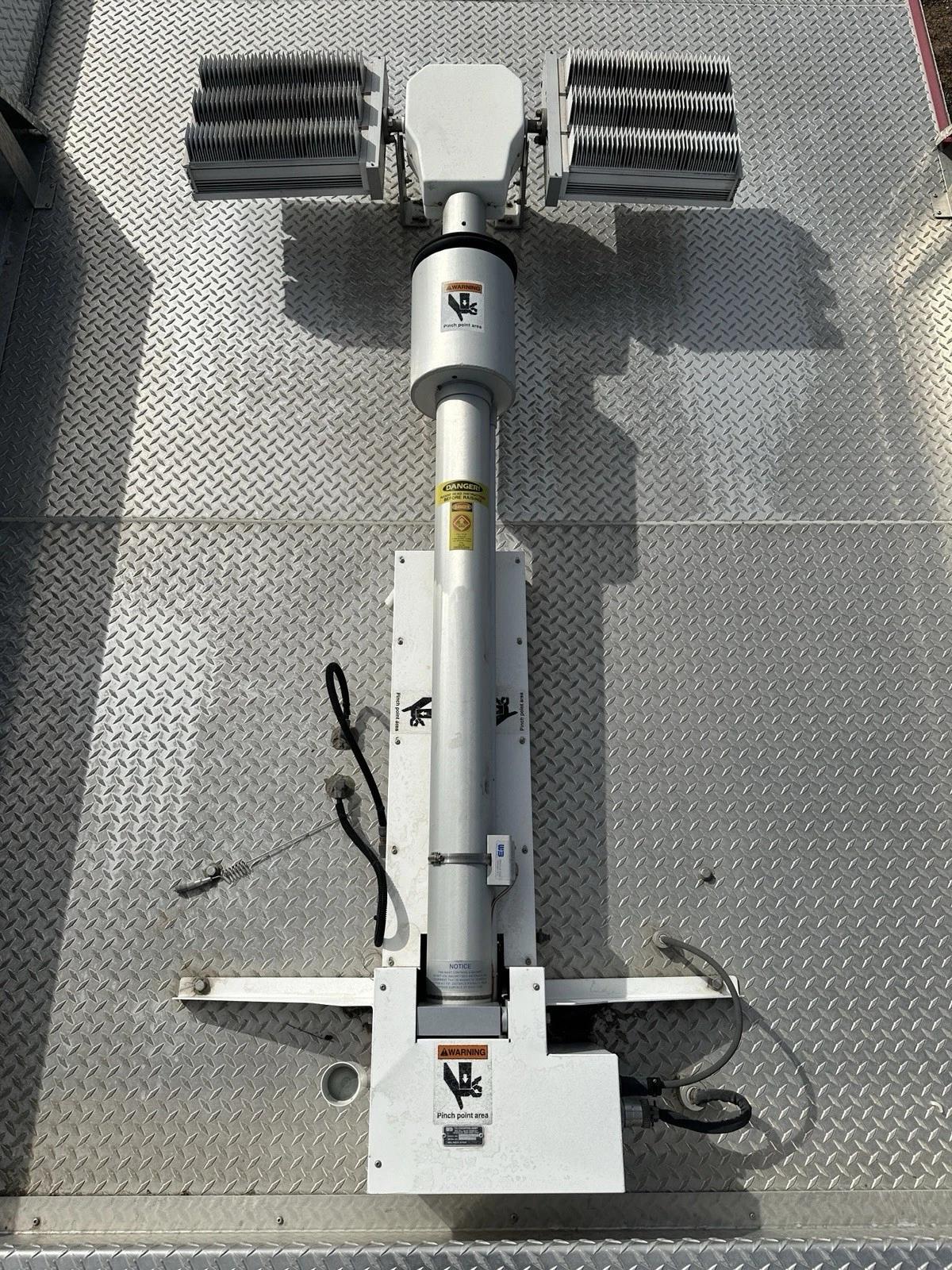 2002 Pierce Saber Heavy Rescue - image 19