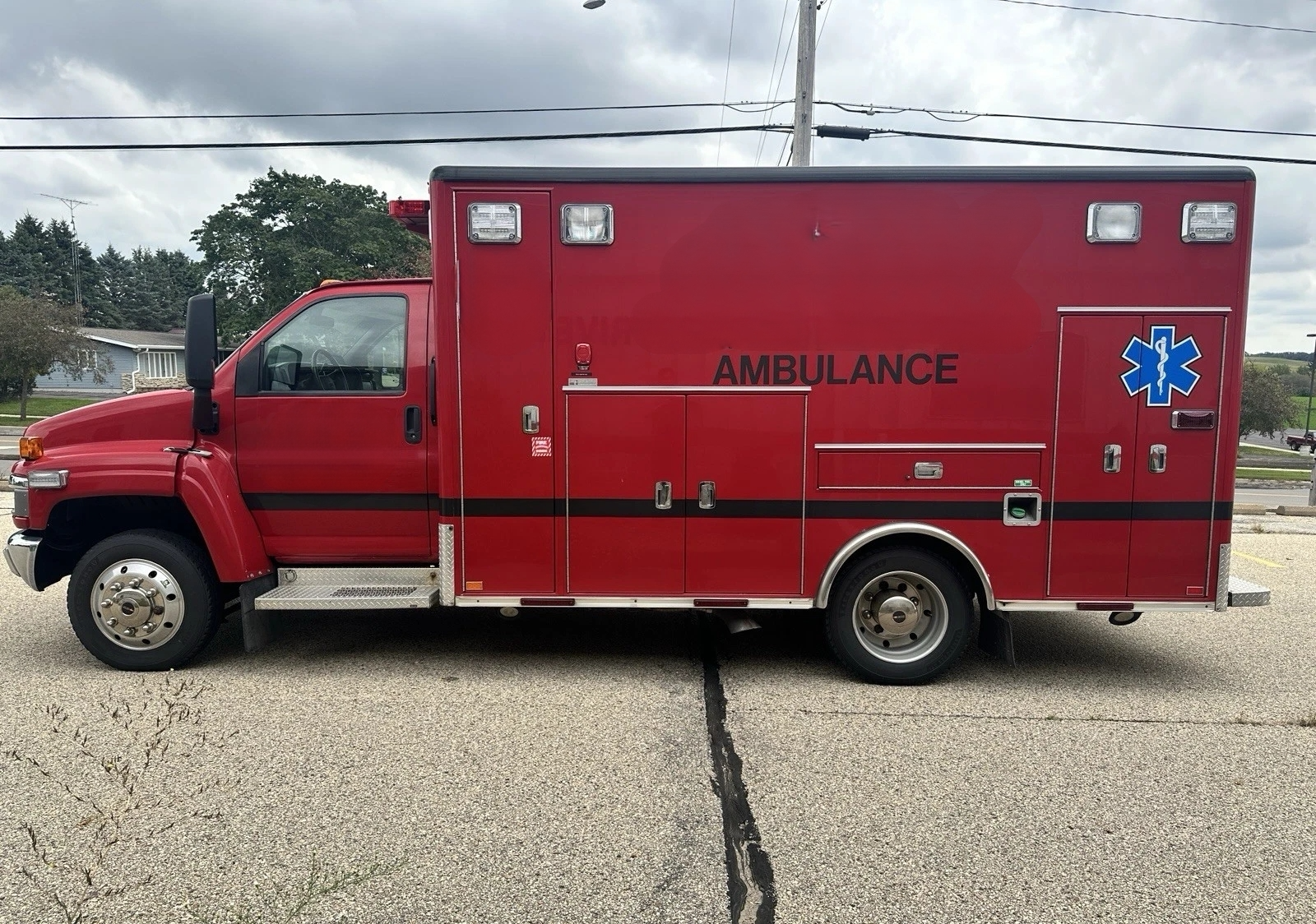 2008 Horton GMC Type III Ambulance - image 4