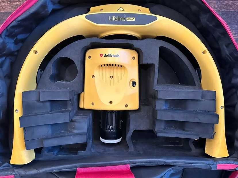 Defibtech Lifeline ARM Automated Chest Compression System Ambulance EMT EMS Stryker — photo 5