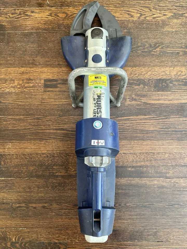 Hurst E2 S700E E-Draulic Battery Powered Cutter Rescue Tool Jaws of Life