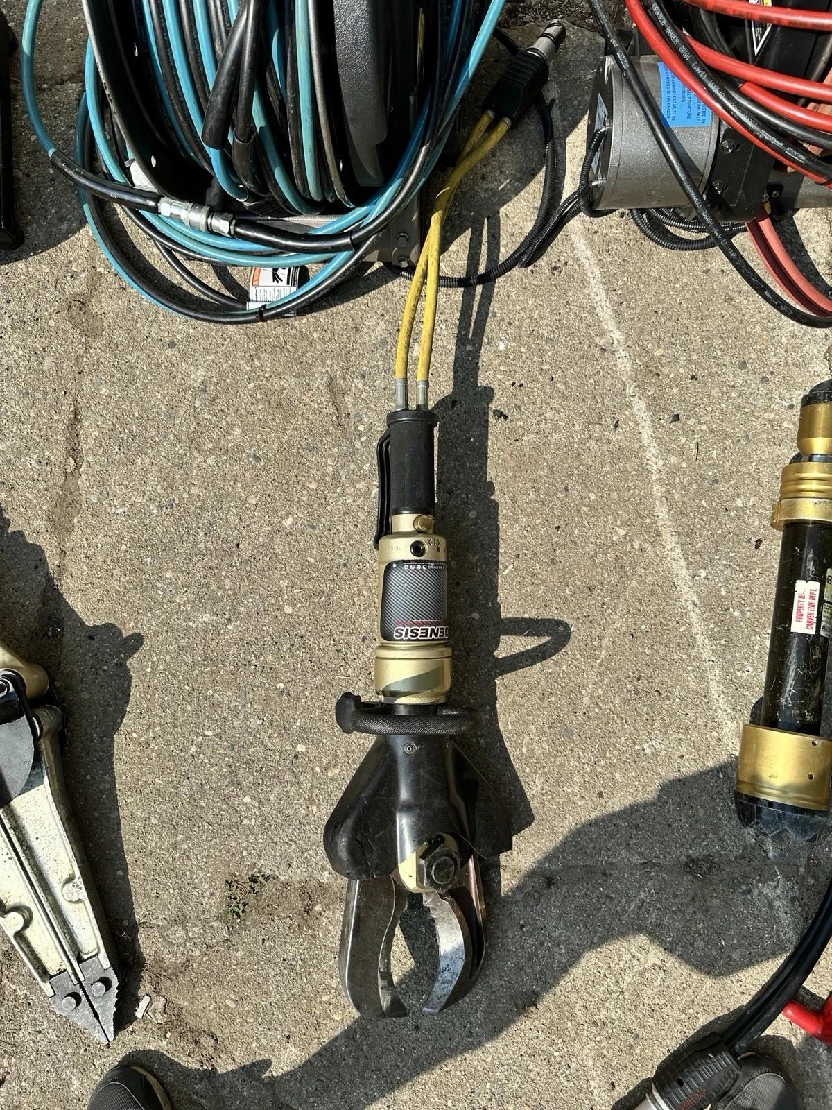 Lot of Genesis Rescue Equipment Extrication Tools Jaws of Life Hurst Holmatro - image 6