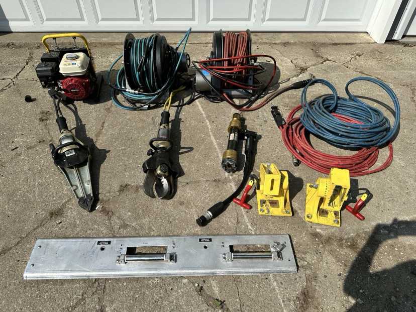 Lot of Genesis Rescue Equipment Extrication Tools Jaws of Life Hurst Holmatro