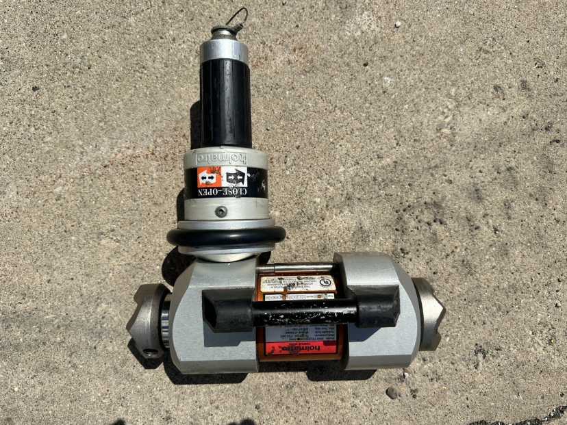 Lot of Holmatro 10,500 PSI Rescue Equipment Extrication Tools Jaws of Life Hurst Amkus — photo 4