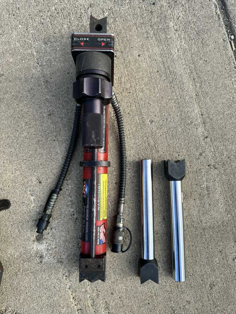 Lot of TNT Rescue Equipment Extrication Tools Jaws of Life Hurst Amkus Holmatro — photo 8
