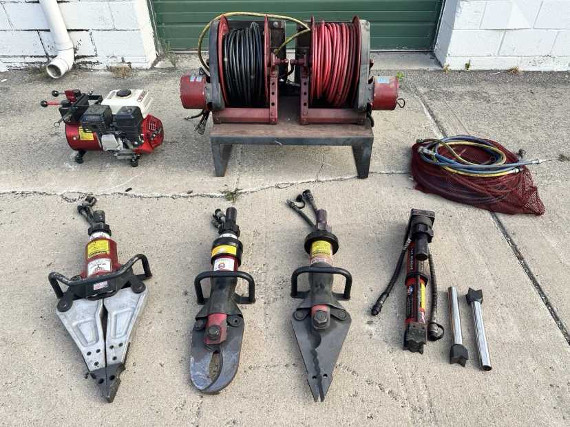 Lot of TNT Rescue Equipment Extrication Tools Jaws of Life Hurst Amkus Holmatro