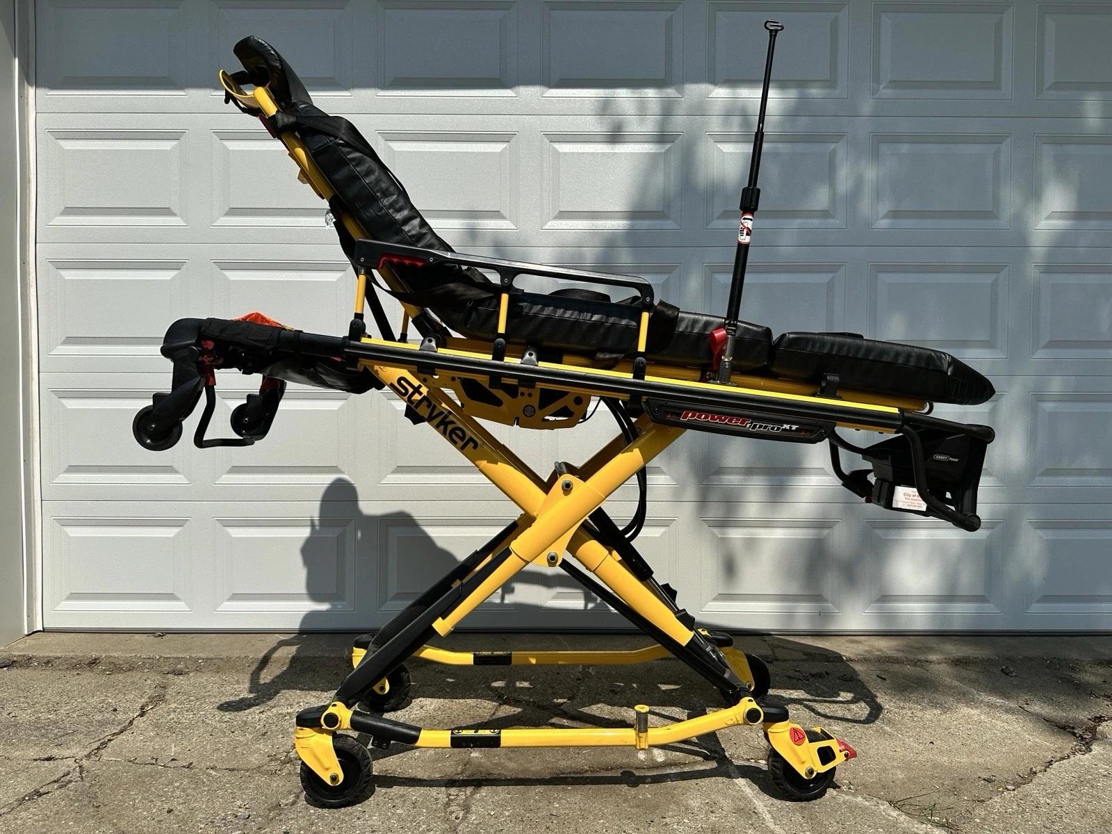 NEW/UNUSED Stryker Power Pro XT 6500 Ambulance Stretcher Cot Gurney - image 1