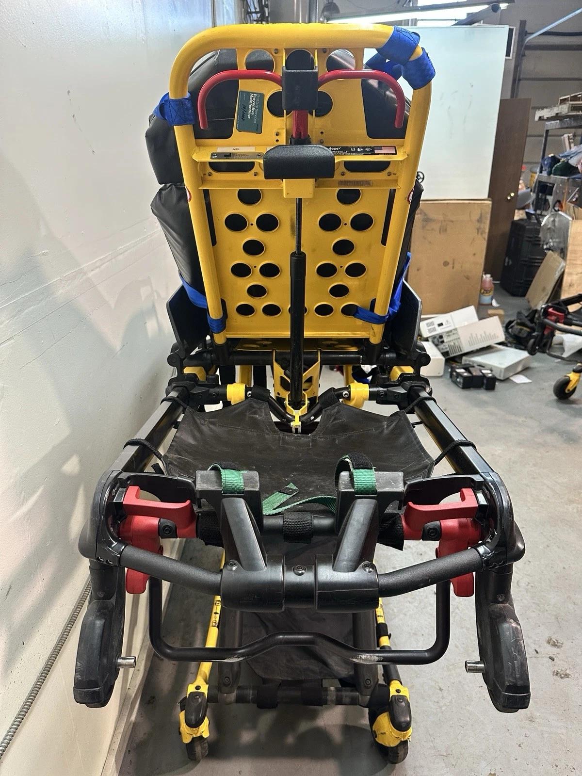 Stryker Power Pro XT 6506 700LB Ambulance Stretcher w/ XPS & Power-Load Compatibility Kit - image 8