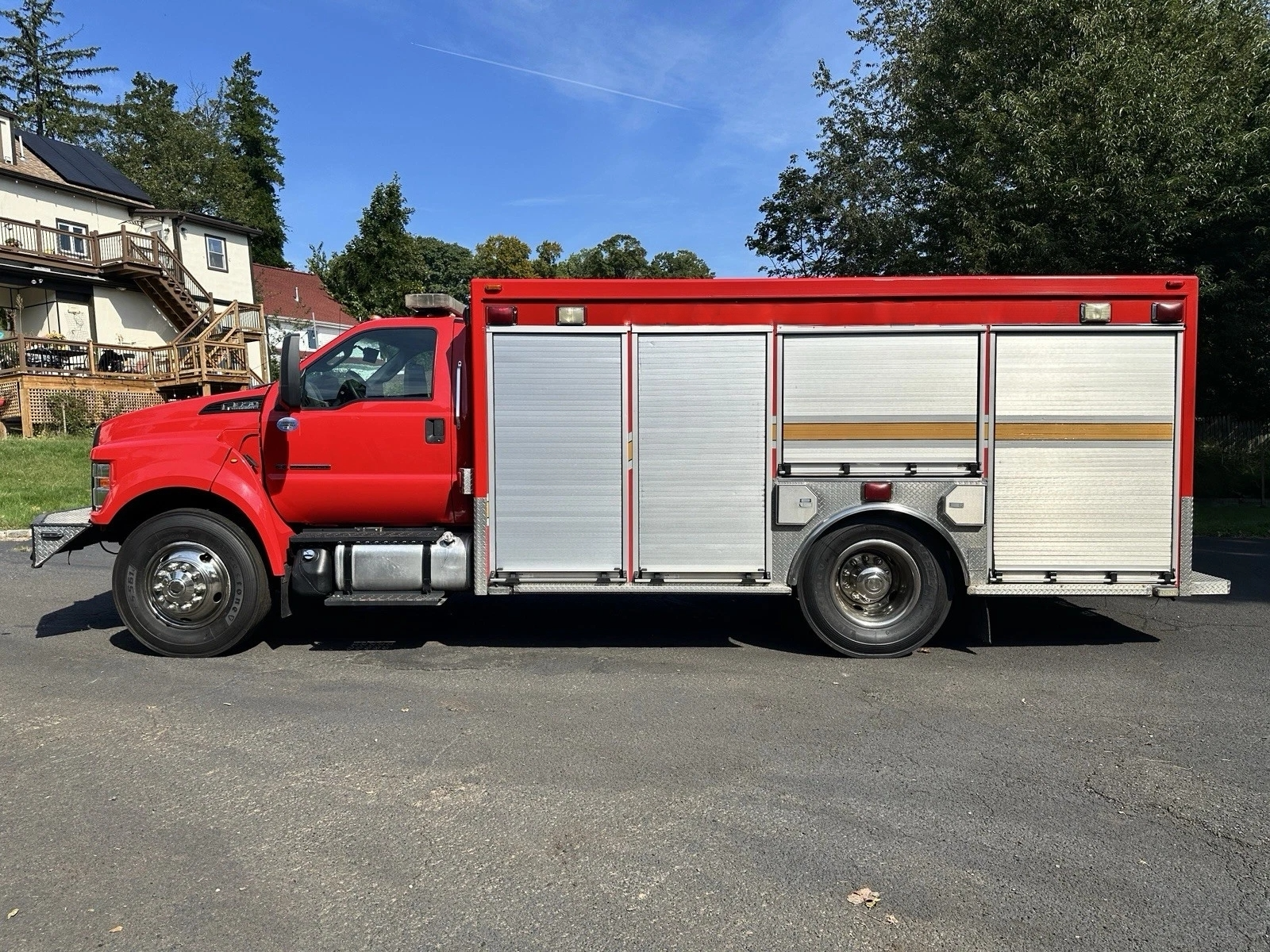 2017 Pierce Ford Medium Rescue - image 4