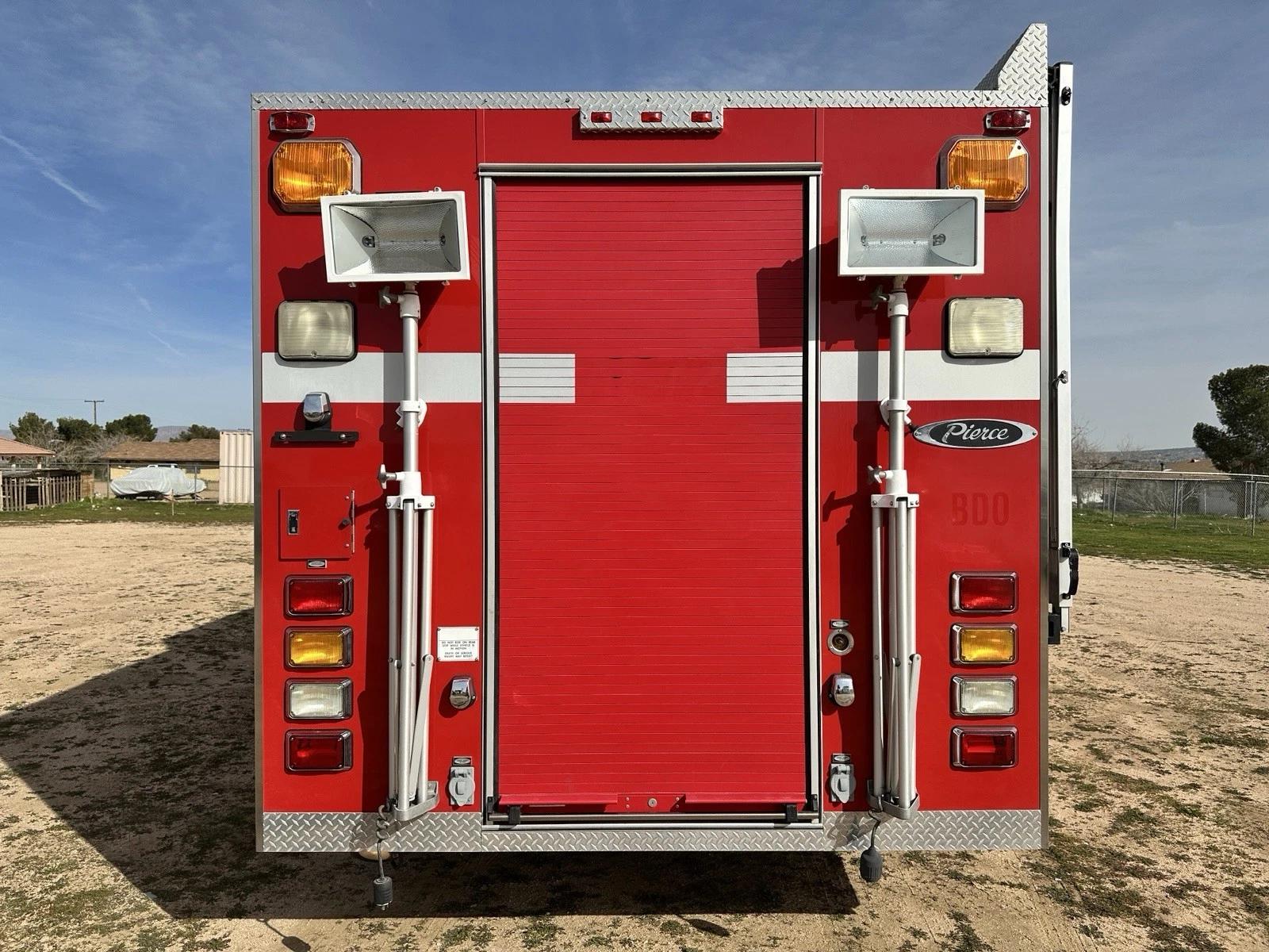 2002 Pierce Saber Heavy Rescue - image 14