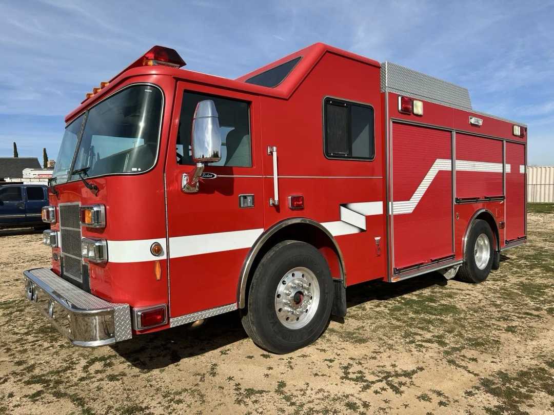 2002 Pierce Saber Heavy Rescue